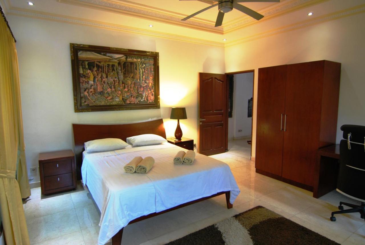 Villa Asih Ketewel Экстерьер фото