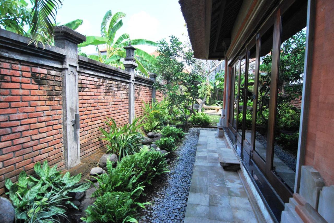 Villa Asih Ketewel Экстерьер фото